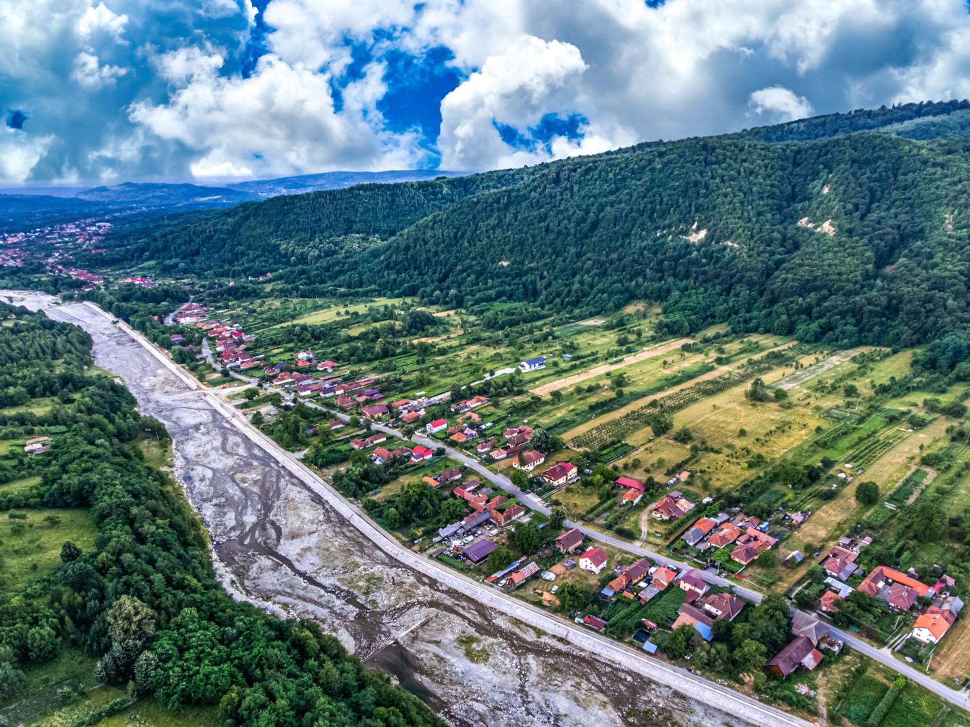 Transalpina Retreat Hotel Novaci-Străini Exterior foto